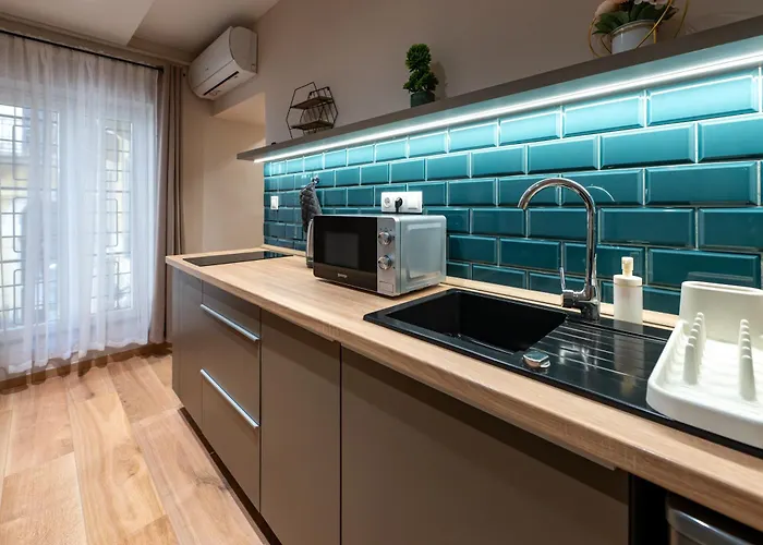 Astoria R92 Two Bedroom * بودابست